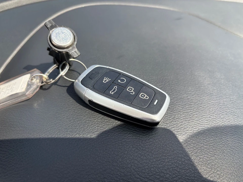 2024 Nissan Kicks - Image 20 of 31