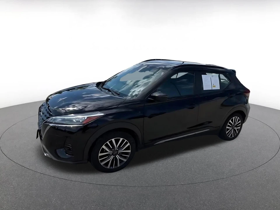 2024 Nissan Kicks - Image 9 of 31