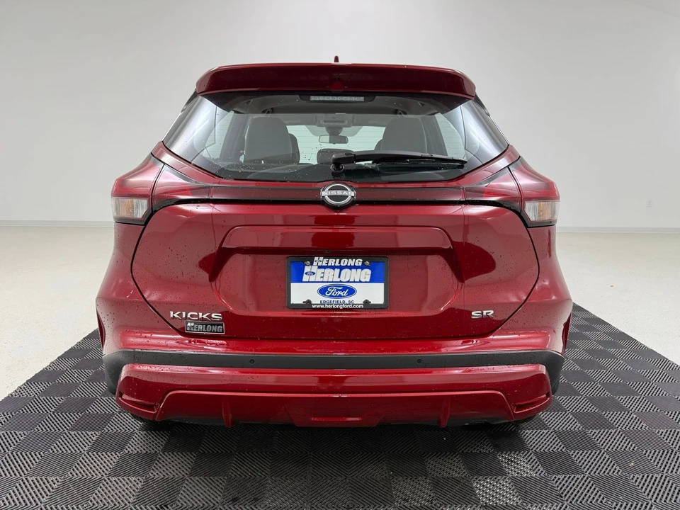 2024 Nissan Kicks - Image 7 of 29