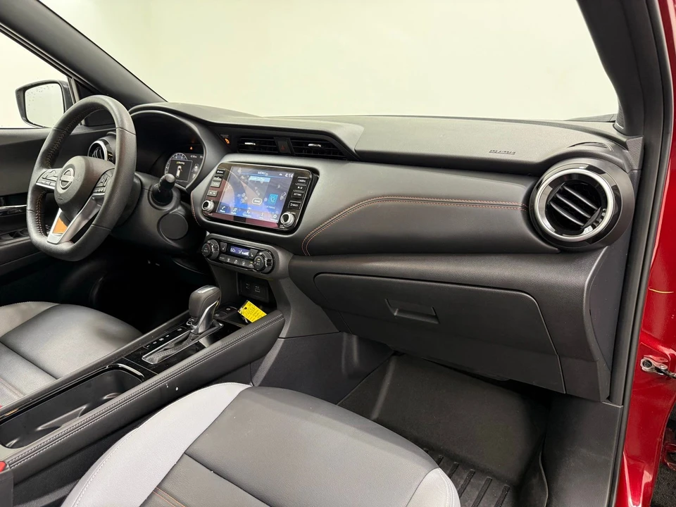2024 Nissan Kicks - Image 25 of 29