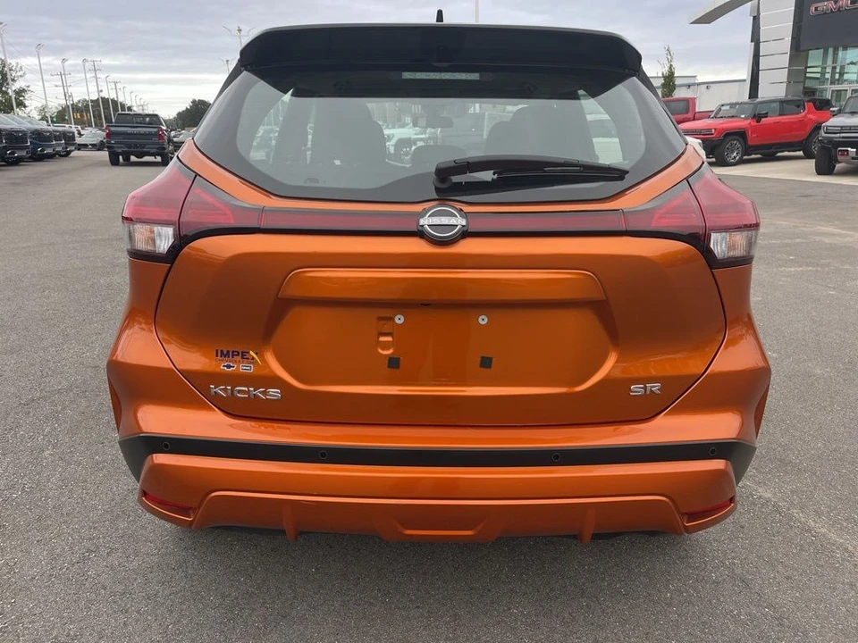 2024 Nissan Kicks - Image 4 of 12