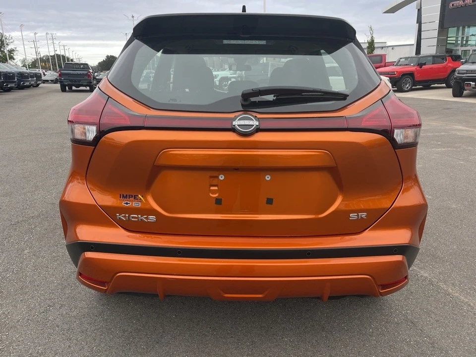 2024 Nissan Kicks - Image 4 of 12