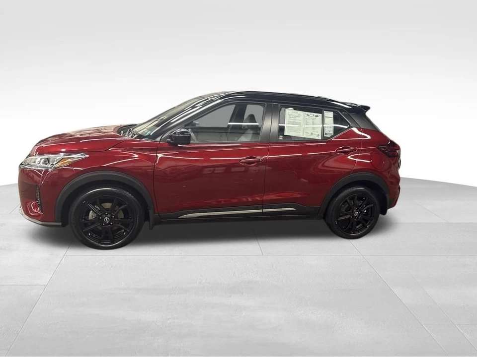 2024 Nissan Kicks - Image 2 of 12