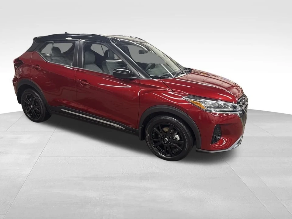 2024 Nissan Kicks - Image 9 of 12