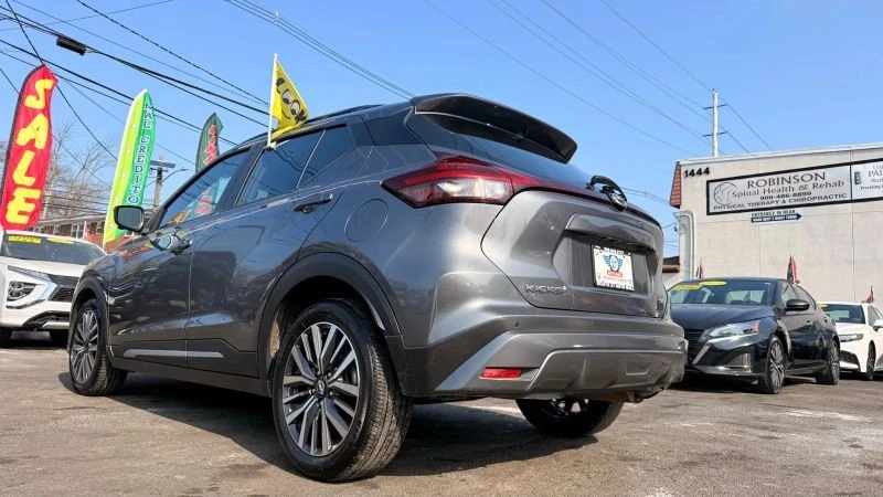 2024 Nissan Kicks - Image 8 of 12