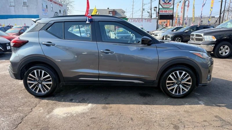 2024 Nissan Kicks - Image 11 of 12