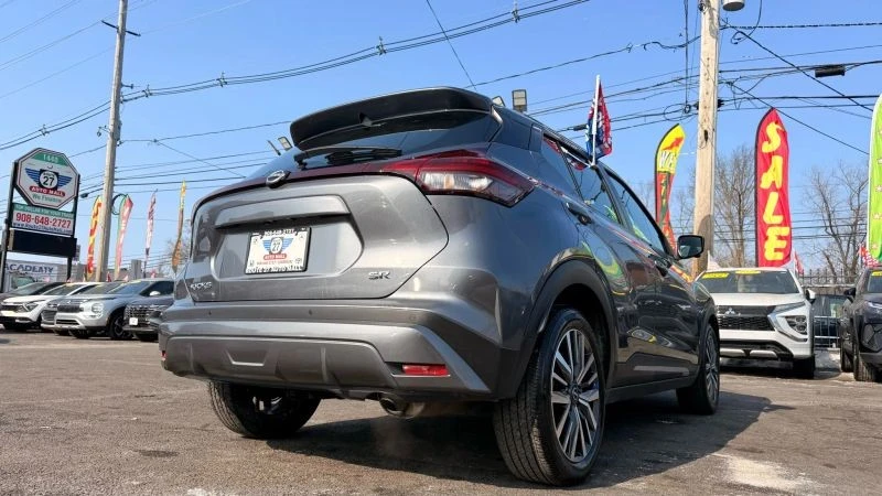 2024 Nissan Kicks - Image 9 of 12