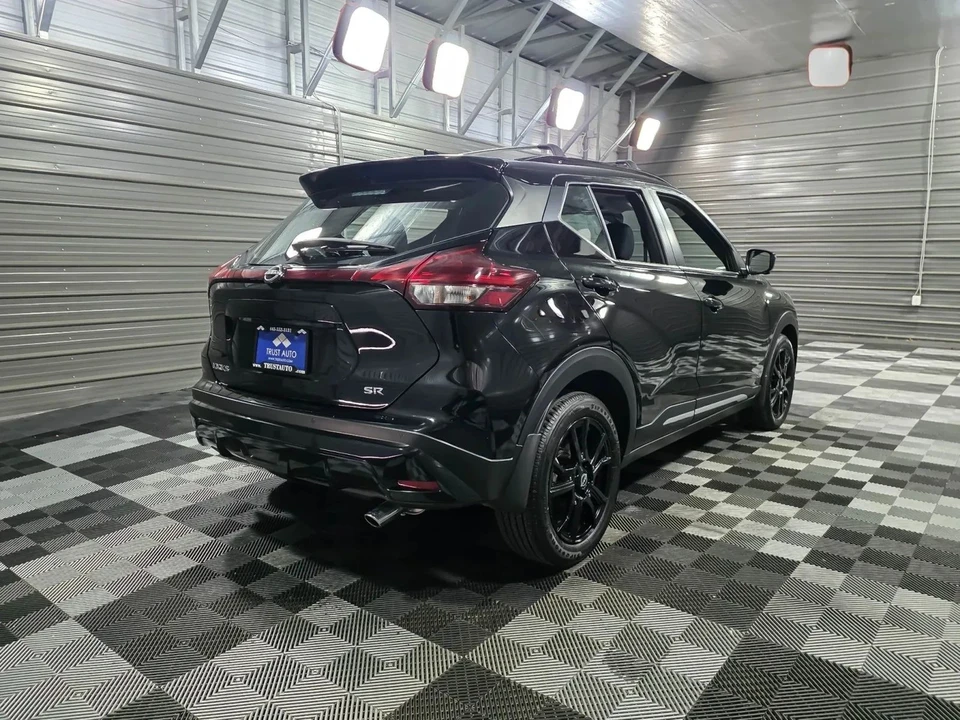 2024 Nissan Kicks - Image 5 of 12