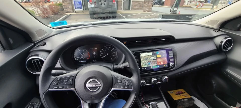 2024 Nissan Kicks - Image 10 of 12