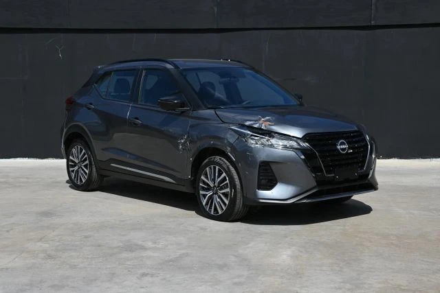 2024 Nissan Kicks - Image 3 of 18
