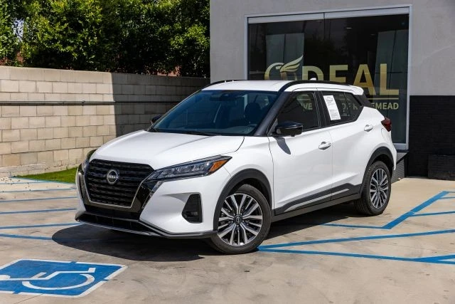 2024 Nissan Kicks - Image 6 of 31