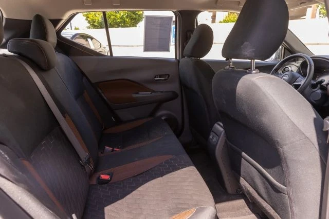 2024 Nissan Kicks - Image 25 of 31