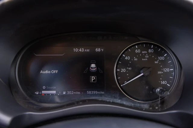 2024 Nissan Kicks - Image 14 of 31
