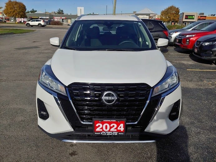 2024 Nissan Kicks - Image 2 of 9