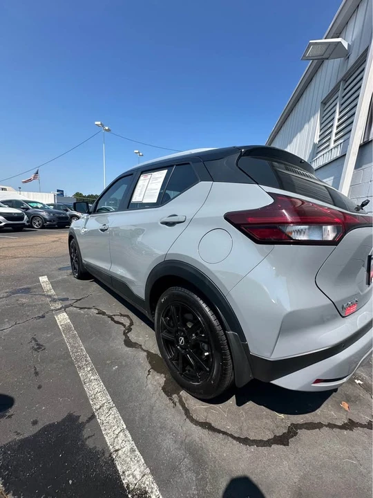 2024 Nissan Kicks - Image 3 of 7