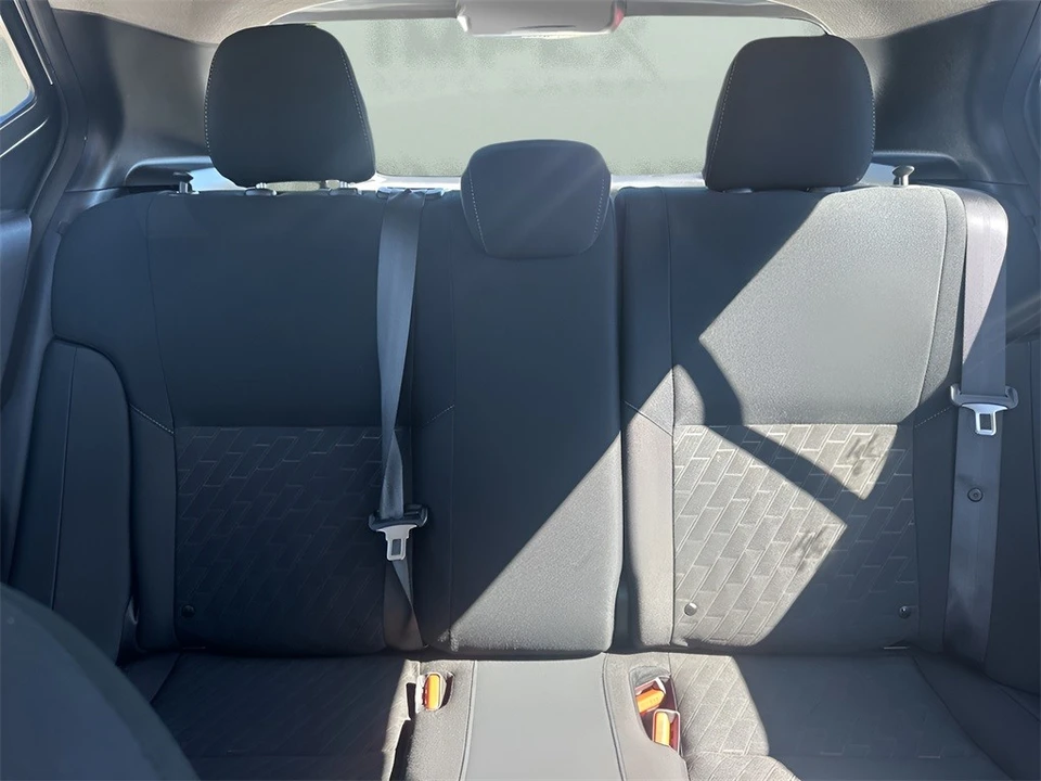 2024 Nissan Kicks - Image 10 of 12