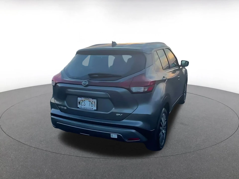 2024 Nissan Kicks - Image 15 of 31