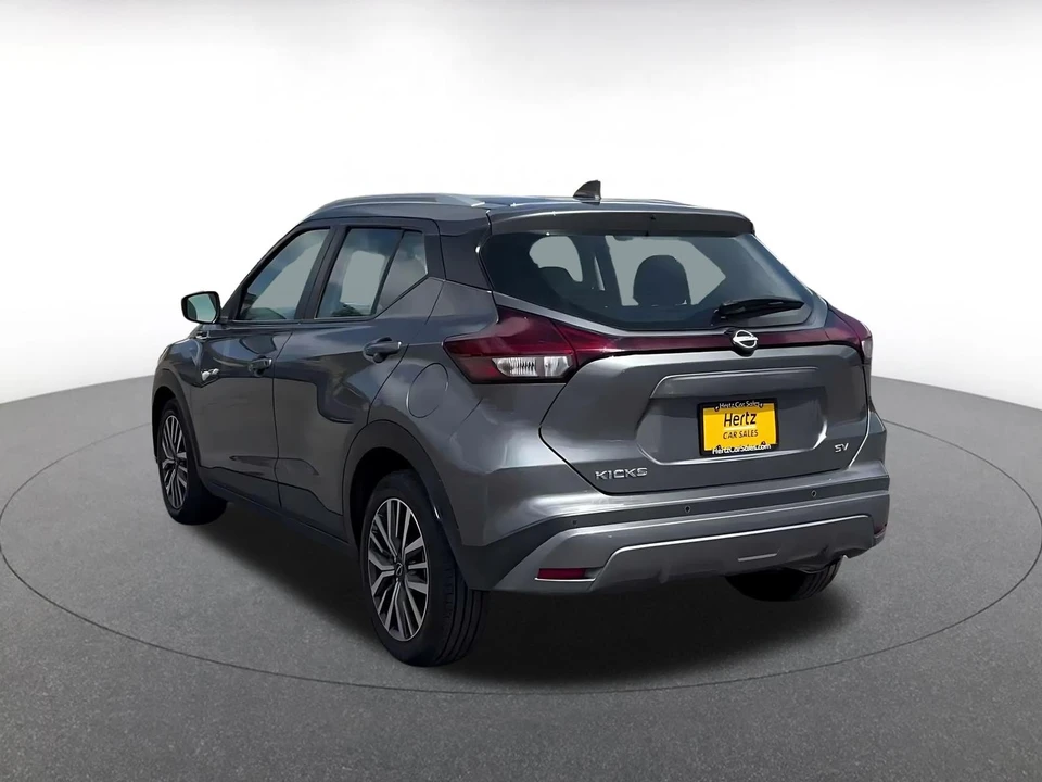 2024 Nissan Kicks - Image 13 of 31