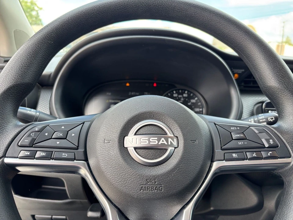 2024 Nissan Kicks - Image 29 of 31