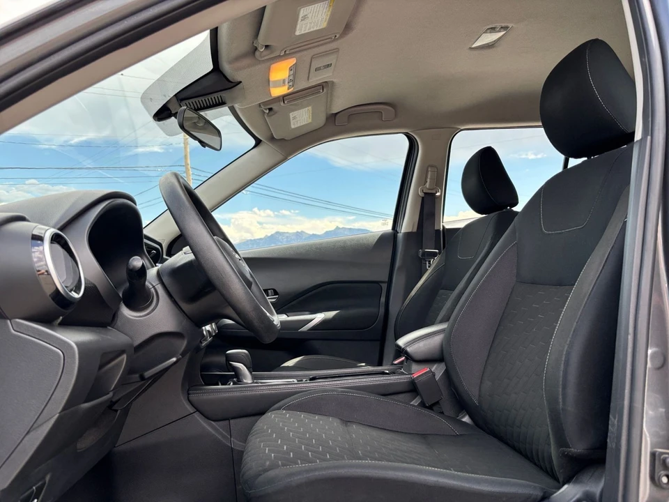 2024 Nissan Kicks - Image 27 of 31