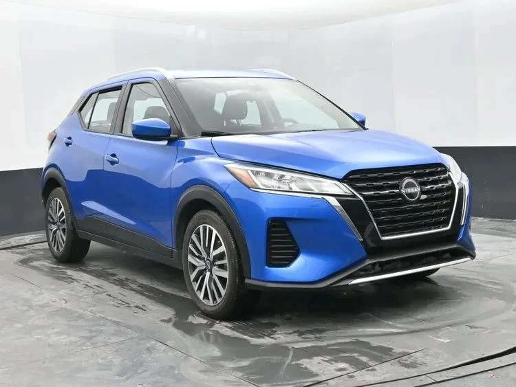 2024 Nissan Kicks - Image 2 of 12
