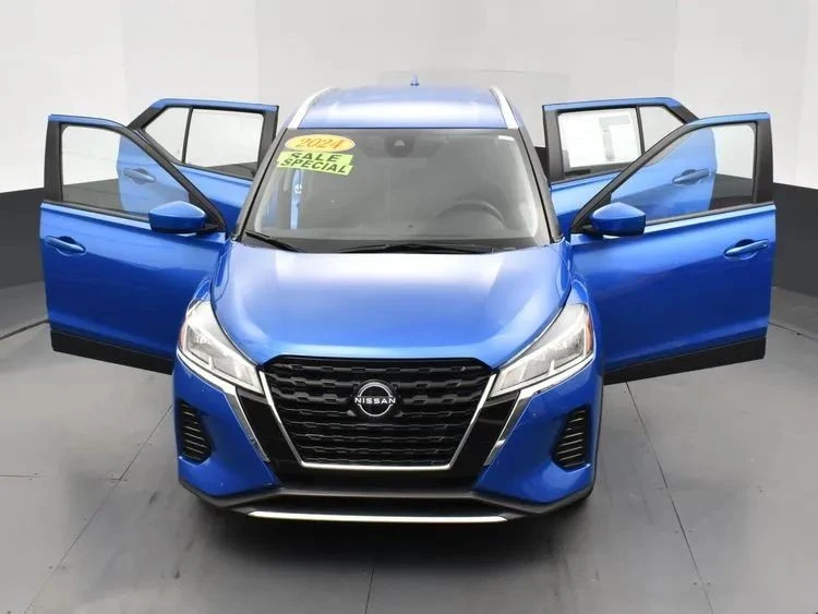 2024 Nissan Kicks - Image 10 of 12