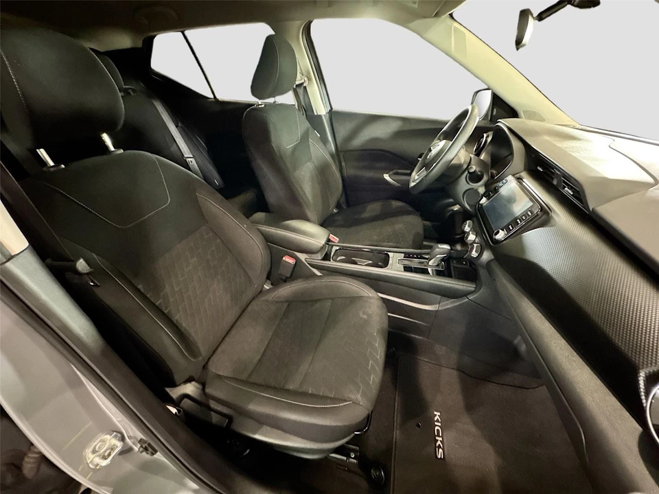 2024 Nissan Kicks - Image 19 of 31