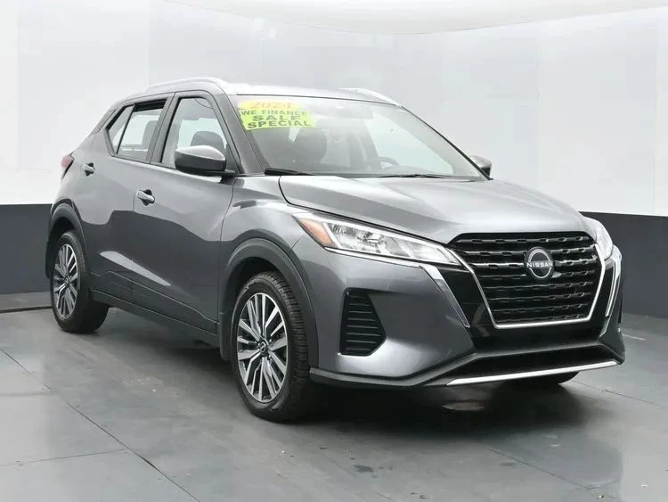 2024 Nissan Kicks - Image 2 of 12