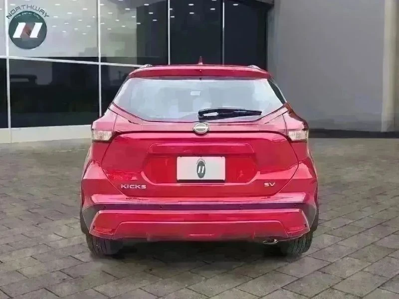2024 Nissan Kicks - Image 4 of 12