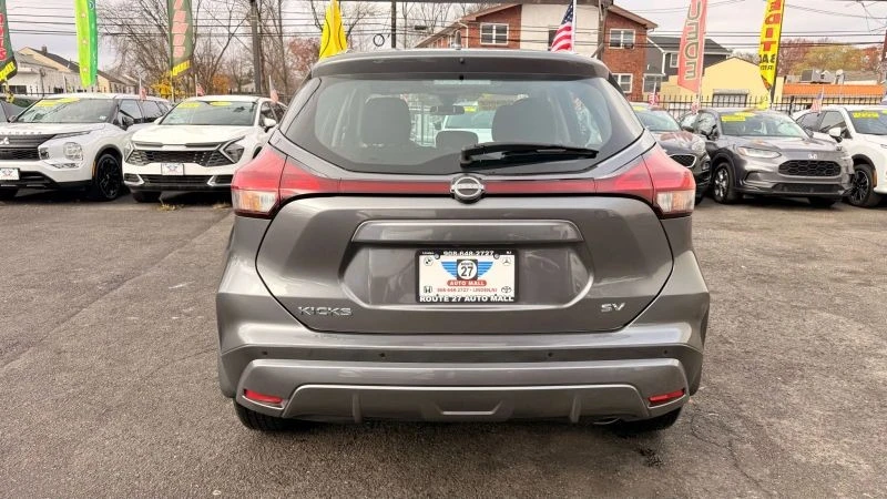 2024 Nissan Kicks - Image 6 of 12