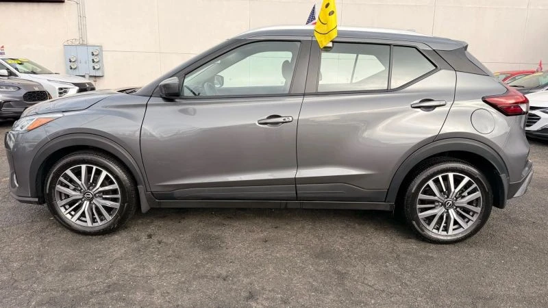2024 Nissan Kicks - Image 10 of 12