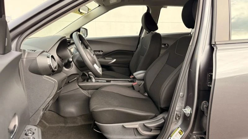 2024 Nissan Kicks - Image 12 of 12