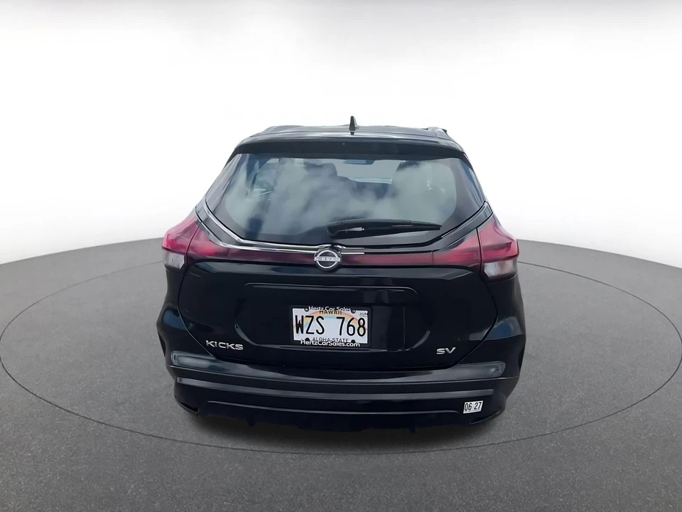 2024 Nissan Kicks - Image 14 of 31