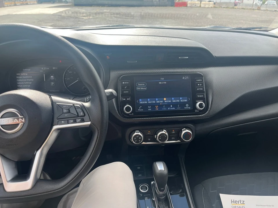 2024 Nissan Kicks - Image 29 of 31