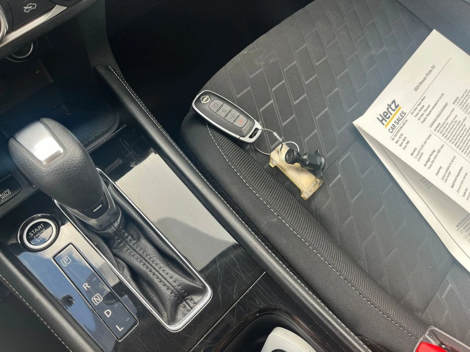 2024 Nissan Kicks - Image 20 of 31