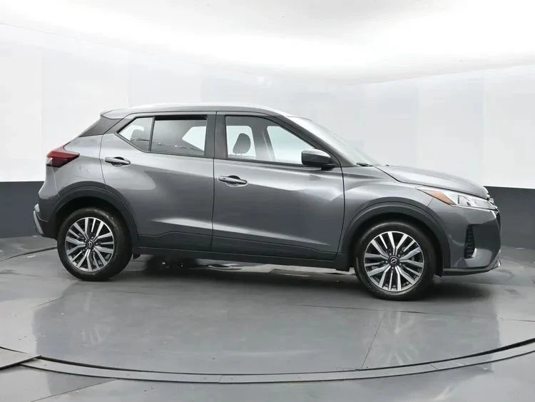 2024 Nissan Kicks - Image 3 of 12