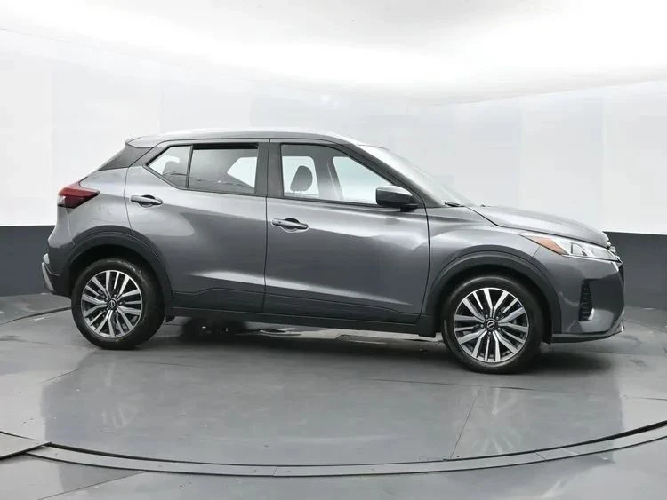 2024 Nissan Kicks - Image 3 of 12