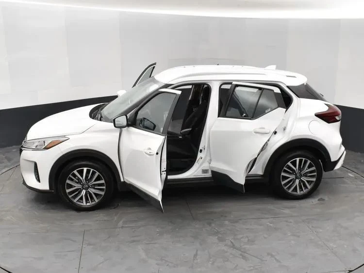 2024 Nissan Kicks - Image 7 of 12