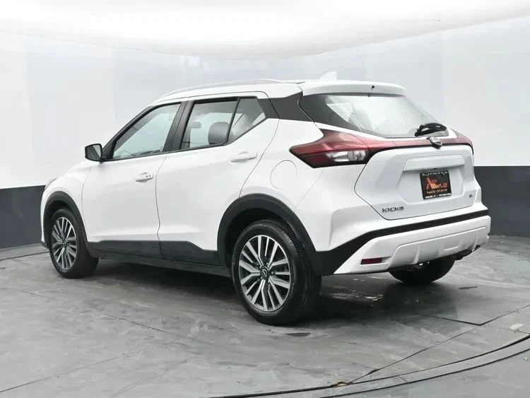 2024 Nissan Kicks - Image 9 of 12
