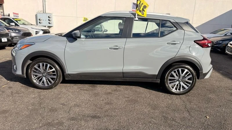 2024 Nissan Kicks - Image 10 of 12