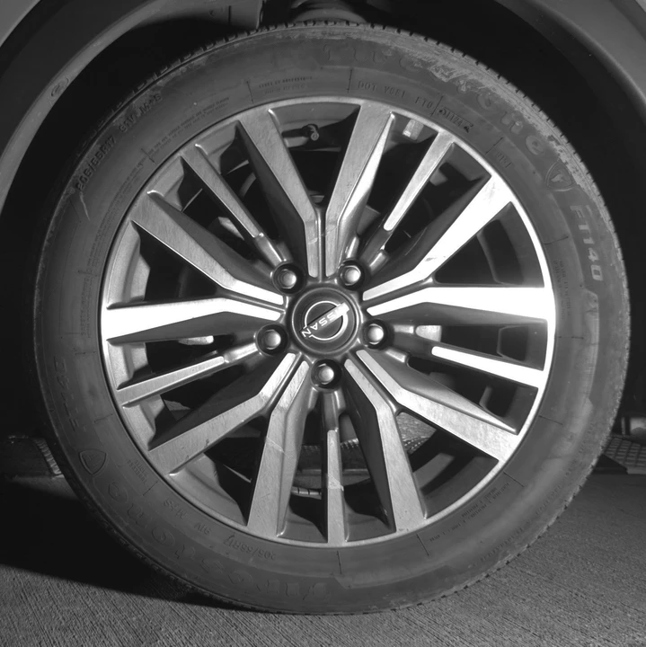 2024 Nissan Kicks - Image 17 of 24