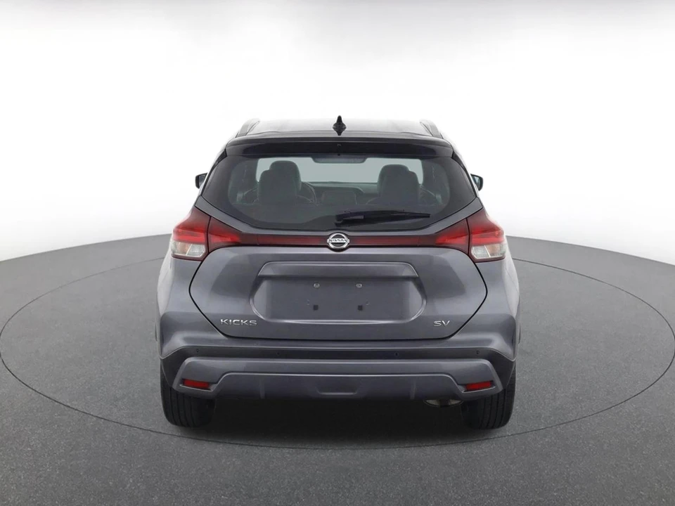 2024 Nissan Kicks - Image 9 of 24