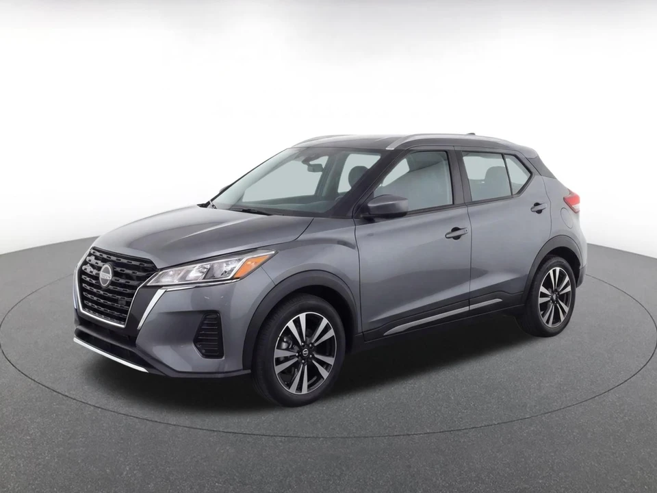 2024 Nissan Kicks - Image 3 of 24
