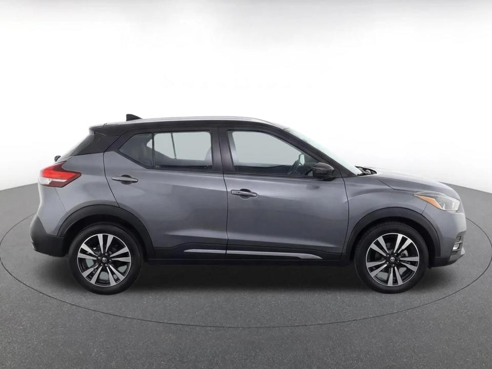 2024 Nissan Kicks - Image 12 of 24