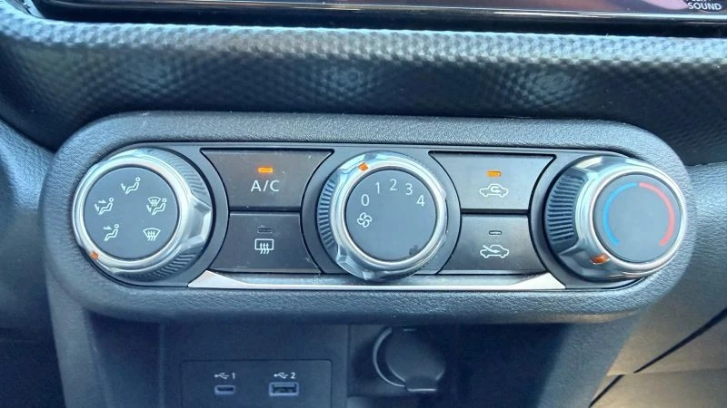 2024 Nissan Kicks - Image 10 of 12