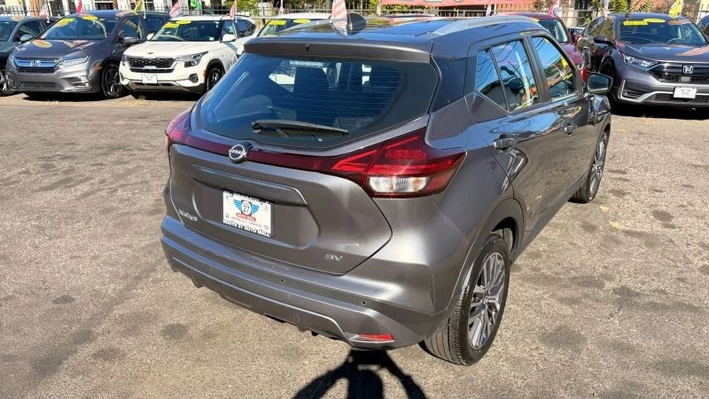2024 Nissan Kicks - Image 8 of 12