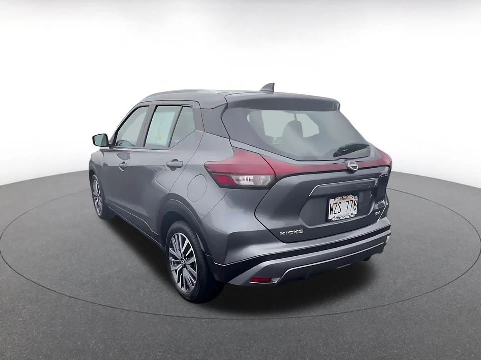 2024 Nissan Kicks - Image 9 of 31
