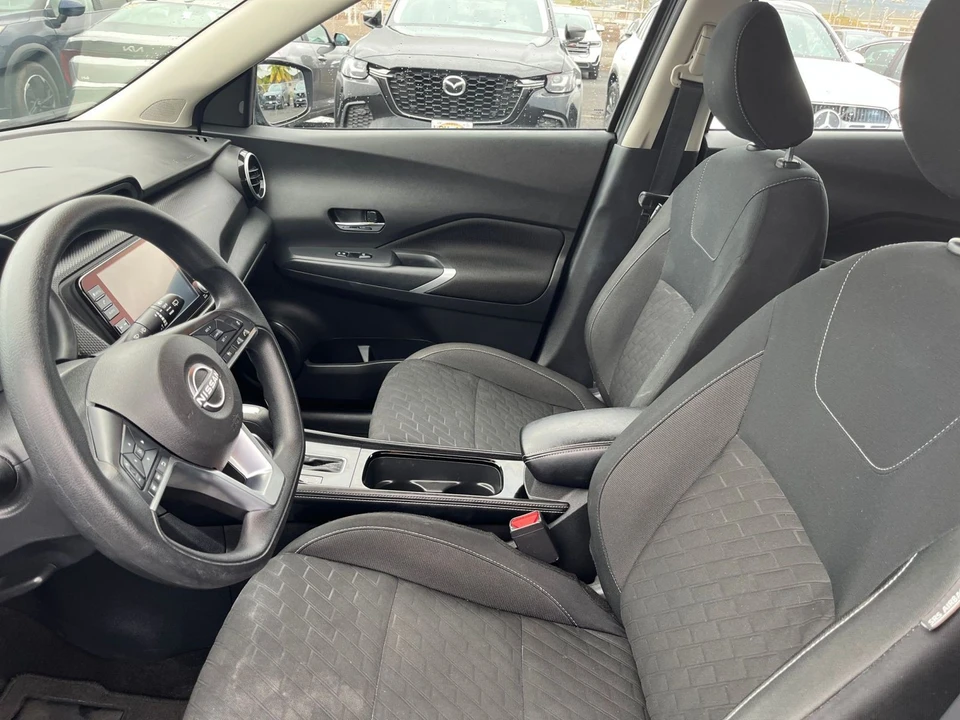 2024 Nissan Kicks - Image 21 of 31