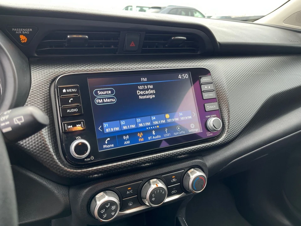 2024 Nissan Kicks - Image 16 of 31