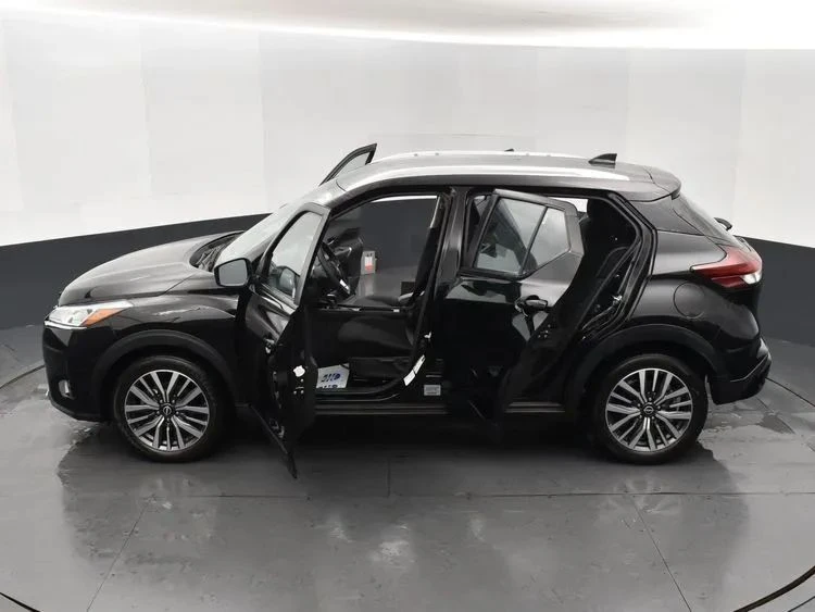 2024 Nissan Kicks - Image 7 of 12